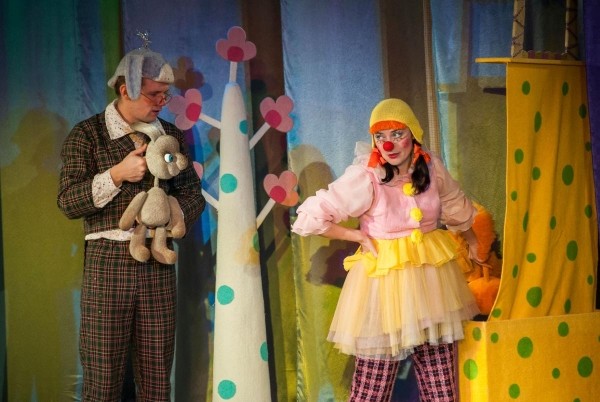 «Жыў-быў заяц» у Віцебску, а потым на «Перекрёсток» Навасібірска паляцеў