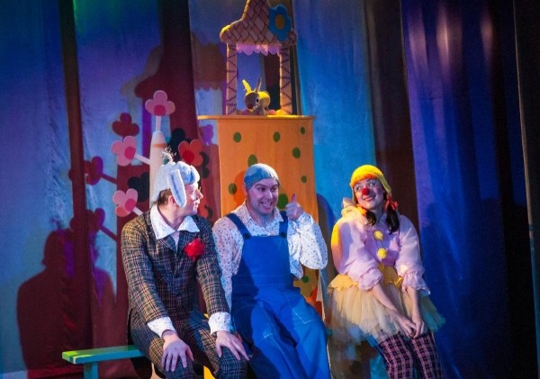 «Жыў-быў заяц» у Віцебску, а потым на «Перекрёсток» Навасібірска паляцеў