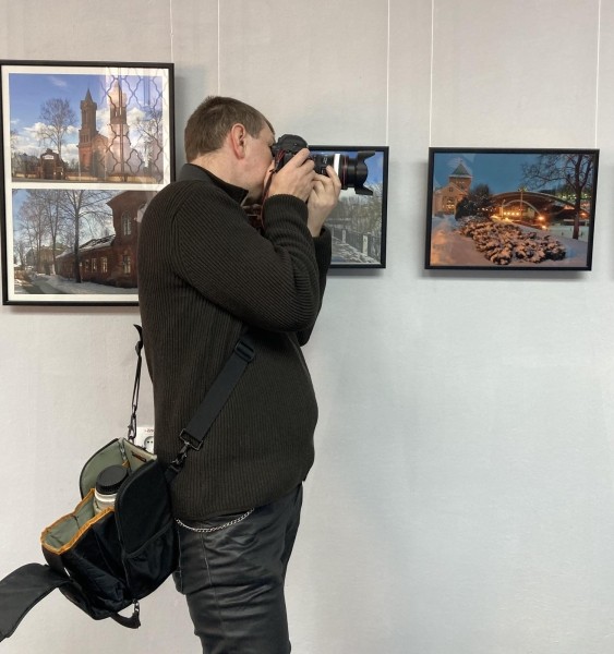 Юрась Шэпелеў — фатограф, які вельмі любіў свой горад і маму