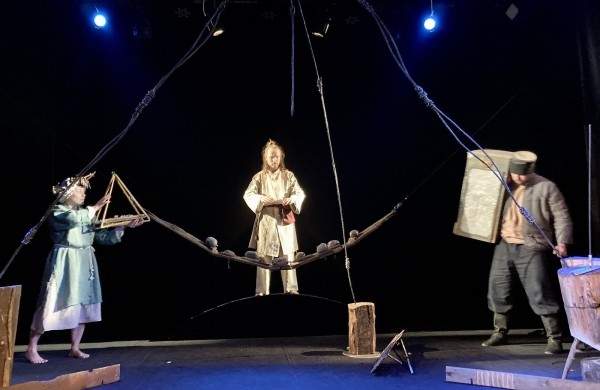 «Кацёл з каменьчыкамі» Уладзіміра Караткевіча – прэм’ера і дэбют у Тэатры «Лялька»