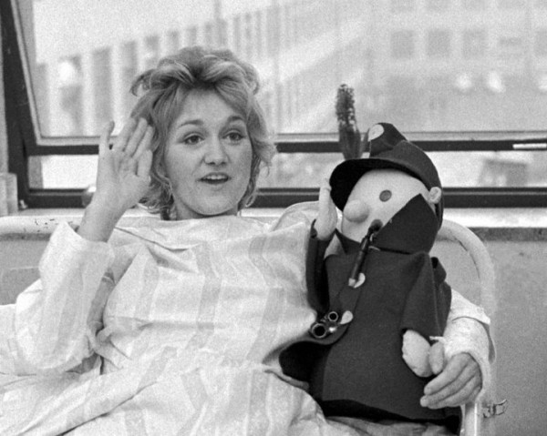 История стюардессы, которая выжила при падении с высоты 10 тысяч метров