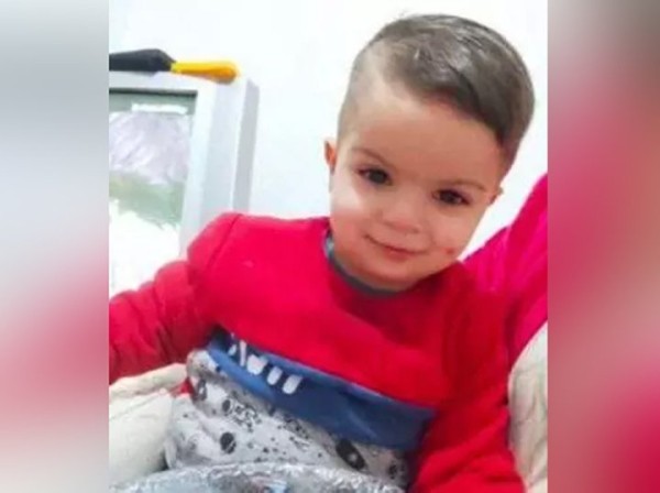 Ребенок нашелся в Турции через 40 дней после землетрясения Ребенок нашелся в Турции через 40 дней после землетрясения