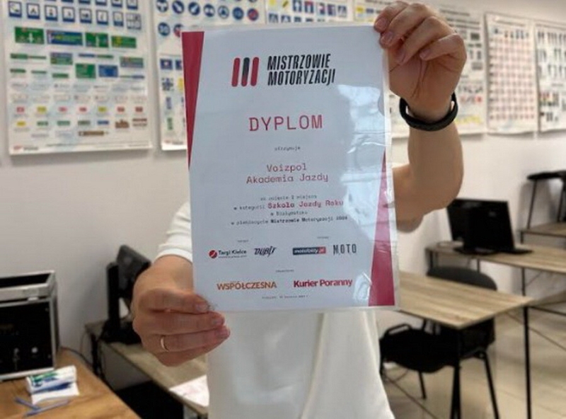 Пинчанин открыл школу для дальнобойщиков в Польше. Выгодно?