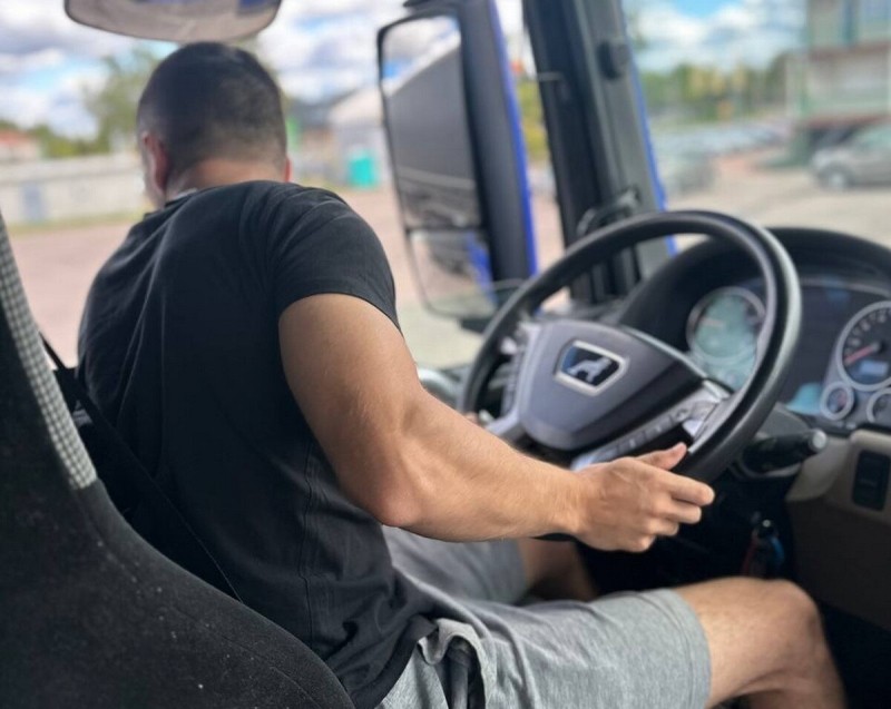 Пинчанин открыл школу для дальнобойщиков в Польше. Выгодно?